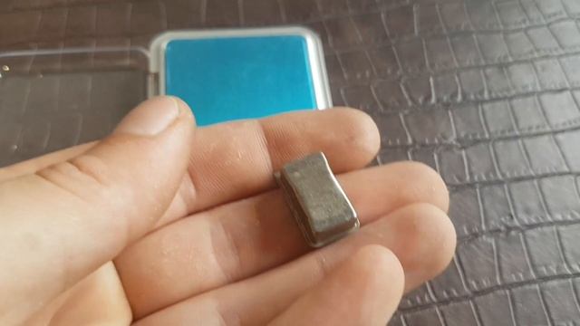 Отсортирую радиодетали содержащие драгметаллы, и можно посылку на переработку отправлять!