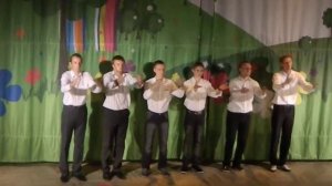 а на улице снег .....