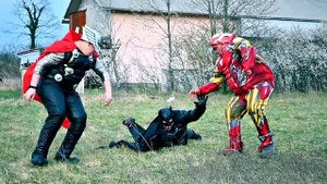 Superheroes VS Team Siren Head