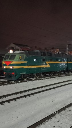 ЧС7-144 прогудел и простучал звонко