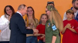 «Мы одна большая, мощная, сплоченная семья!»: Владимир Путин раскрыл, в чем залог успеха России