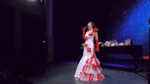 Илона Ананьина "Дорогой длинною" муз.Б.Фомина, сл.К.Подревского