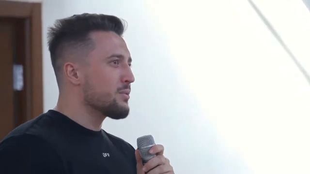 Какова управленческая команда? Каков штат? смотреть онлайн