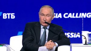 ВЛАДИМИР ПУТИН «ДОЛЛАР ЗАНИМАЕТСЯ ЭКСПЛУАТАЦИЕЙ ЭКОНОМИК МИРА В СВОЮ ПОЛЬЗУ»