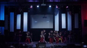 Neon Dance - на лабутенах