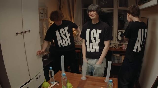 КТО САМЫЙ ТУПОЙ БЛОГЕР? (Данон, Стопбан, Дилблин) смотреть онлайн