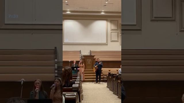 Хорошо, когда вместе в общение - групповое пение смотреть онлайн