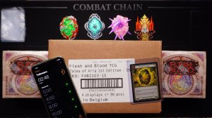 Бокс-брейк Flesh and Blood TCG: Tales of Aria 1st Edition + ONE PIECE Awakening of the New Era