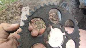 Трактор сломался... Показываю износ за два года работы