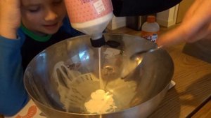 Наша очередная попытка сделать слайм/ Мой будущий свитер/ Новая стрижка