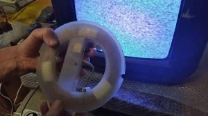 Устройство для размагничивания кинескопа.