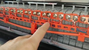 TOYOTA Esquire hybrid на проверке батареи (отличное состояние) 89241707815