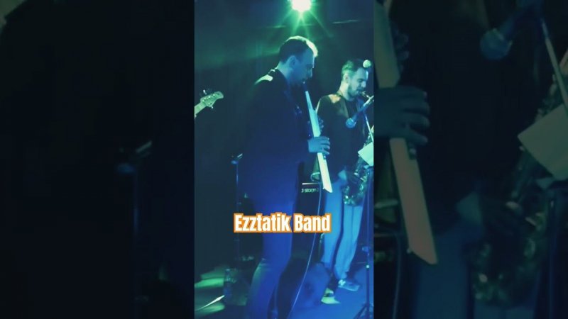 Siarus theme #ezztatikband #ezztatikmusic #jazzmusic #fusionjazz #troyroberts #siarus #groovejazz