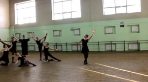 4 курс 1 семестр Адажио на середине зала и упражнения на середине зала