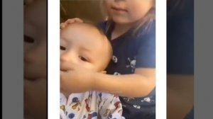 Старший брат смог вовремя среагировать