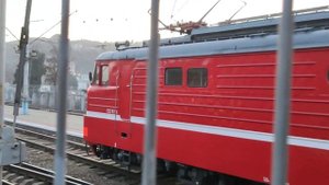 Электровоз ВЛ10 1414 Крымской железной дороги на Ж/Д вокзале Севастополя