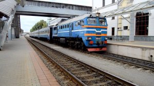 Дизель-поезд ДДБ1-008 сообщением Витебск - Орша отправляется со станции Витебск