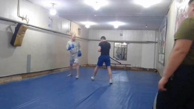 АТЛЕТИЧЕСКИЙ КЛУБ "ТИТАН" смотреть онлайн