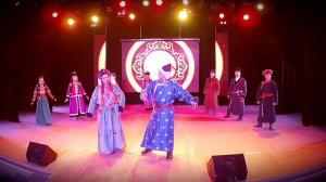 Дефиле «Пять бурятских родов» - ансамбль «Байкальские волны» #7 Гала-концерт БГУ 2021