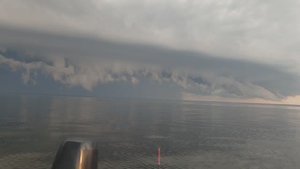Прогресс 4. Рыбинское вдхр. Шквал перед штормом.