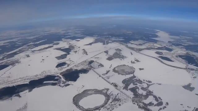 SkyDive птицей стучится в жилах кровь смотреть онлайн