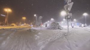 Ночная прогулка во время сильного снегопада ☃️ Ярвенпяя, Финляндия. Релаксация. Быстрый сон. 4K