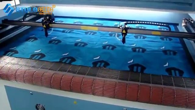 STYLECNC® Laser fabric cutter with automatic feeding system смотреть онлайн