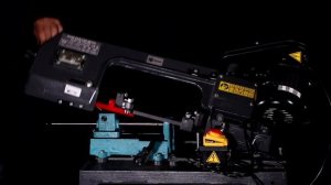 Ленточнопильный станок по металлу AURA LM 115U 220