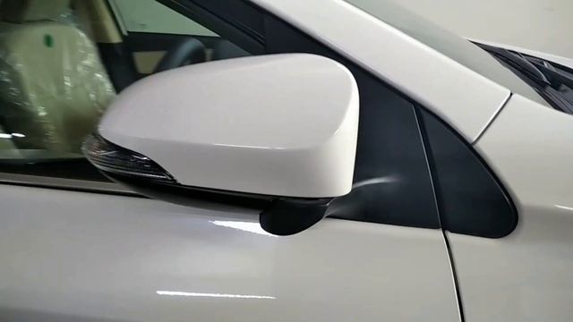 Toyota Corolla Altis Grande X CVT-i 1.8 Beige Interior 2021 for Sale смотреть онлайн