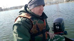 Выход на глиссер мотор GLADIATOR G9 8FHS лодка FLINC 320 L