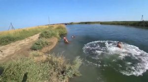 ПРЫЖКИ В ВОДУ ОТ ШКОЛЬНИКОВ