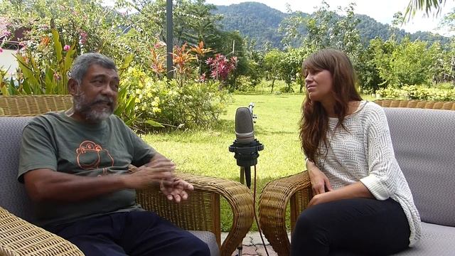 Back to Nature - Interview with Dr. Ghani (Doctor&Autor for Traditionell Malay Medicine) смотреть онлайн