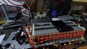 LEXUS CT200H ЧИСТИМ ЕГР, ОБСЛУЖИВАЕМ ВВБ, ПРОВЕРКА ЭЛЕМЕНТОВ НА ЁМКОСТЬ