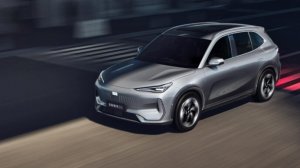 Geely Galaxy EX5 2025 уже вышел в продажу за пределами Китая: этот кросс привезут и в Россию