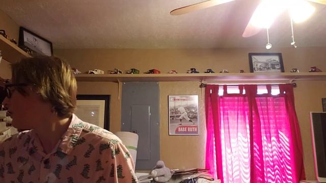 Cat in hat on mat with bat who's fat with a rat where at? Going RAT A TATAT смотреть онлайн