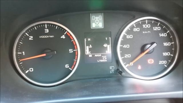 2016 Mitsubishi Triton GLS manual. смотреть онлайн