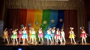 Попурри Шаинского - вокально - хореографическая студия "Овация".