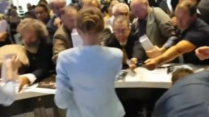 ММАС-2014: давка за сувениркой