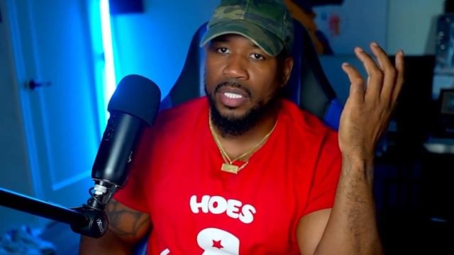 The More Experience She Has, The Harder It Is To Please Her смотреть онлайн