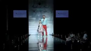YAroslava Degtyaryova   Pesenka bremenskih muzykantov   Kraskami raznymiMosCatalogue ru