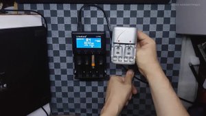 liito kala pd4 - обзор зарядного устройства для батареек AA,AAA,18650, итд