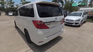 Toyota Alphard 1