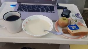 Видео № 443. Гастрономический сюжет. Посмотрим, как кормят в одной из лучших клиник страны