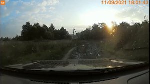 Возвращаюсь после поездки за грибами через мокрое поле на Мицубиси Паджеро Спорт 3.