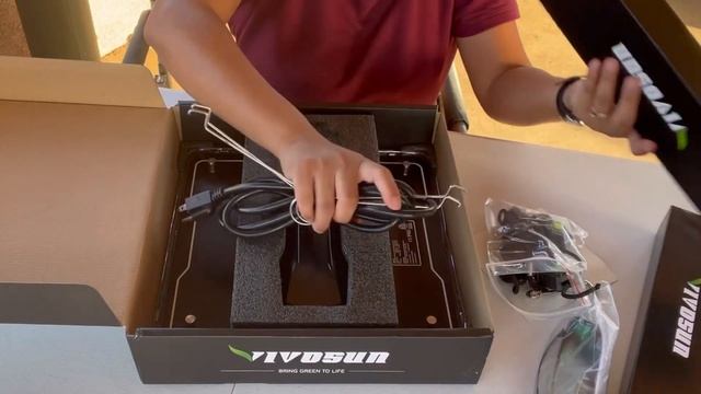 Unboxing VIVOSUN VS1000 LED Grow Light #growlight #ledgrowlight