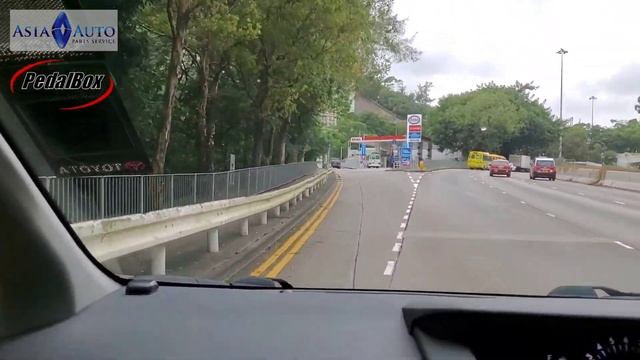 TOYOTA VOXY NOAH 70系 安裝後唔使咁大腳踩油 已經走得好快 DTE Pedalbox 香港代理 亞洲汽車材料有限公司