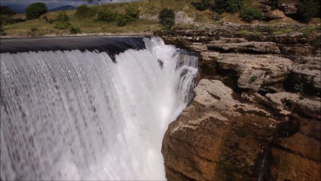 Черногория. Искусственный водопад Ниагара близ Подгорицы!
