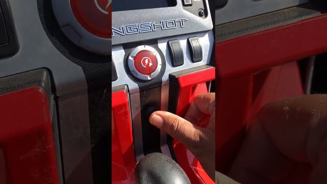 Your Polaris Slingshot has a built in tool for Check Engine light смотреть онлайн