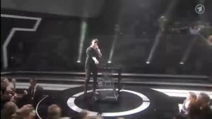 Marilyn Manson f/Rammstein - The Beautiful People 2012