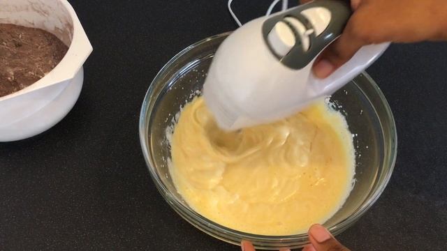 BLACK FOREST CAKE || CHOCOLATE CAKE RECIPE || CAKE RECIPE смотреть онлайн